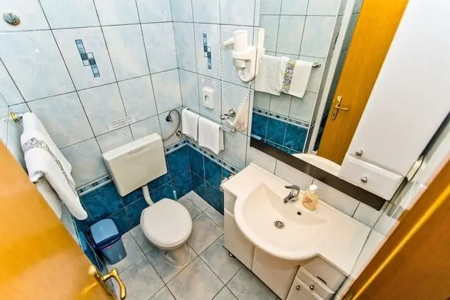 Comfort Apart Daire, 2 Yatak Odası, Avlu Manzaralı (3)