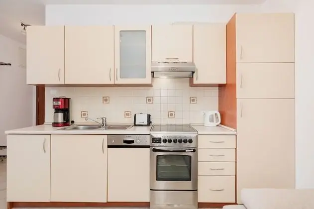 Apart Daire, 1 Yatak Odası, Balkon, Plaj Kenarı
