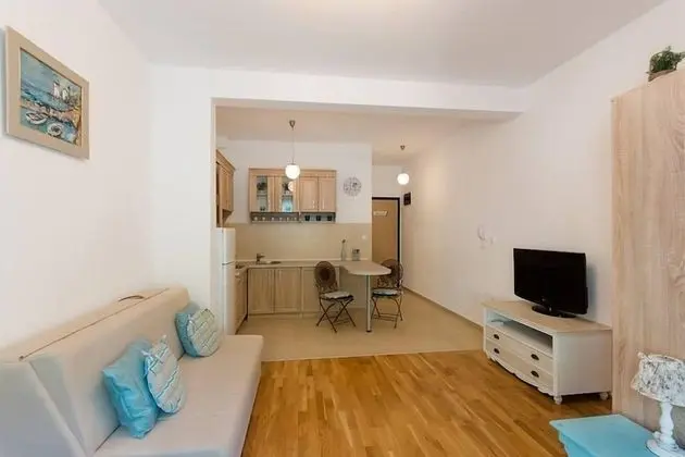 Standard Stüdyo (Blue Breeze)