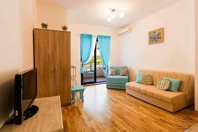 Standard Stüdyo (Blue Breeze)