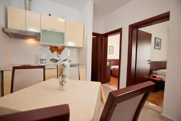 Apart Daire, 2 Yatak Odası, Balkon, Deniz Manzaralı