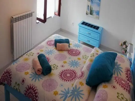 Apart Daire (Two Bedroom Apartment with shared Ter)