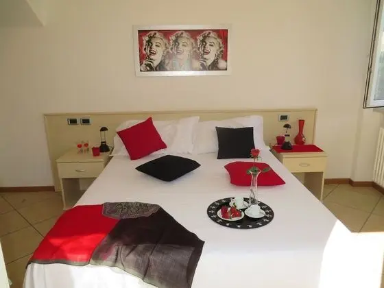 Apart Daire, 1 Yatak Odası, Balkon, Bahçe Manzaralı