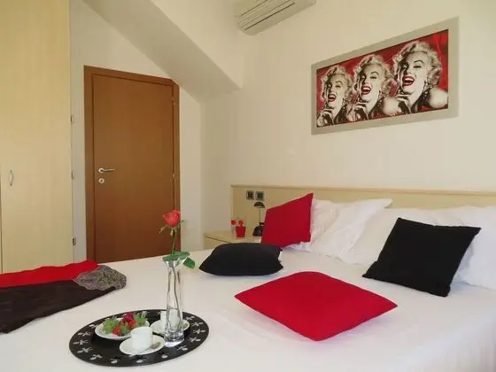Apart Daire, 1 Yatak Odası, Balkon, Bahçe Manzaralı