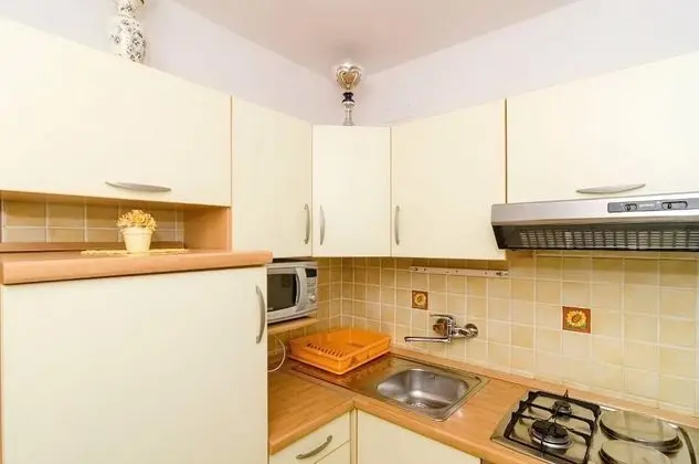 Apart Daire (Two Bedroom Apartment With Terrace)