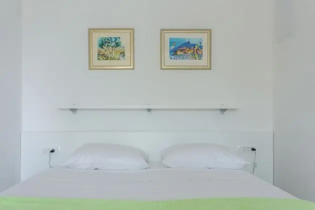 Stüdyo, Deniz Manzaralı