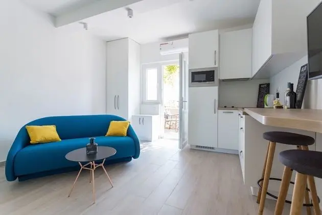 Stüdyo, Deniz Manzaralı