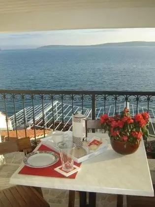 Apart Daire, 1 Çift Kişilik Yatak ve Çekyat
