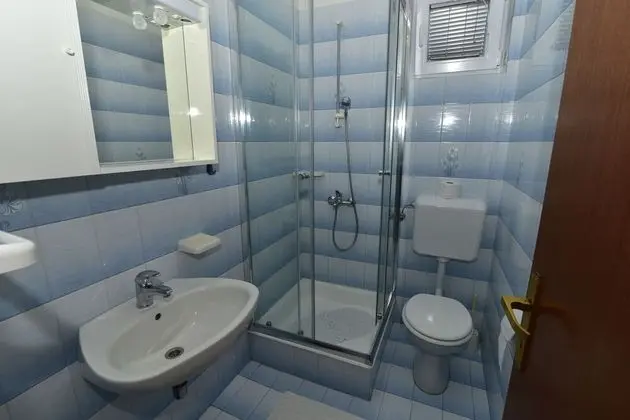 Apart Daire, 2 Yatak Odası (2)