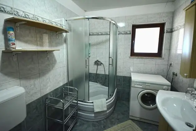 Apartment, 1 Bedroom with Terrace