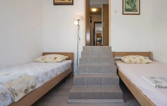 Apart Daire, 2 Yatak Odası (1495/14372)