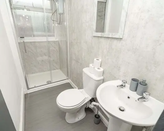 Apart Daire, Banyolu/Duşlu