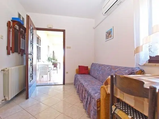 Apart Daire, 1 Yatak Odası (1270/12194)