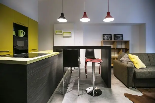 Design Apart Daire, 1 En Büyük (King) Boy Yatak (3A)