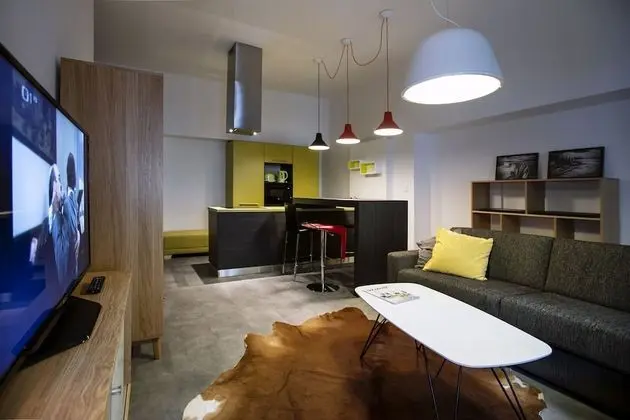 Design Apart Daire, 1 En Büyük (King) Boy Yatak (3A)