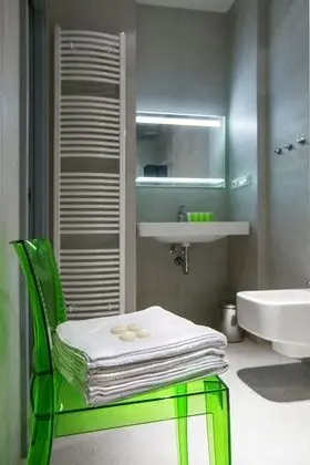 Design Apart Daire, 1 En Büyük (King) Boy Yatak (3A)