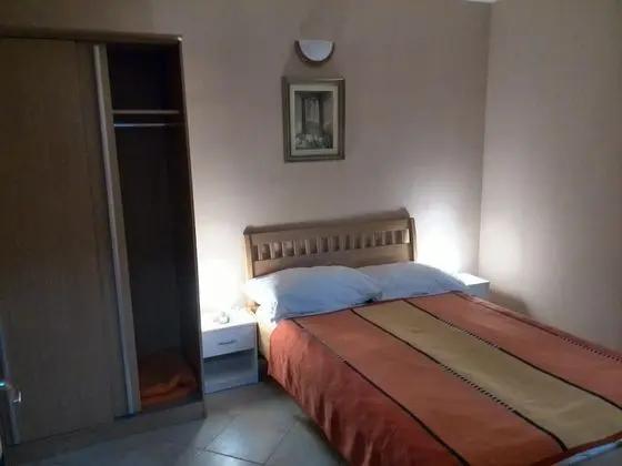Basic Apart Daire, Tepe Manzaralı