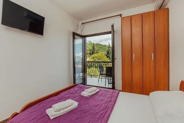 Standard Üç Kişilik Oda, Deniz Manzaralı