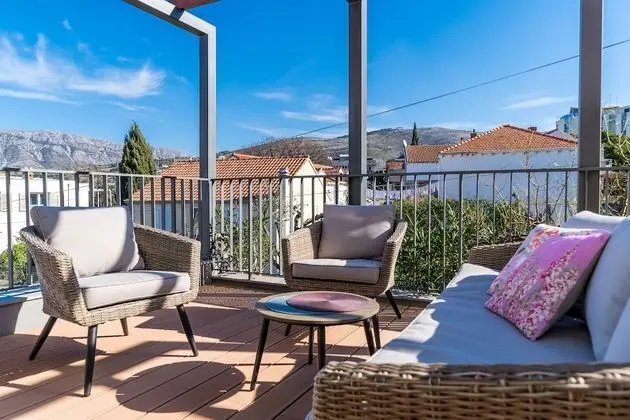 Apart Daire (Apartments BoNlux - Deluxe two bedroo)