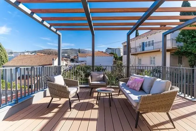 Apart Daire (Apartments BoNlux - Deluxe two bedroo)