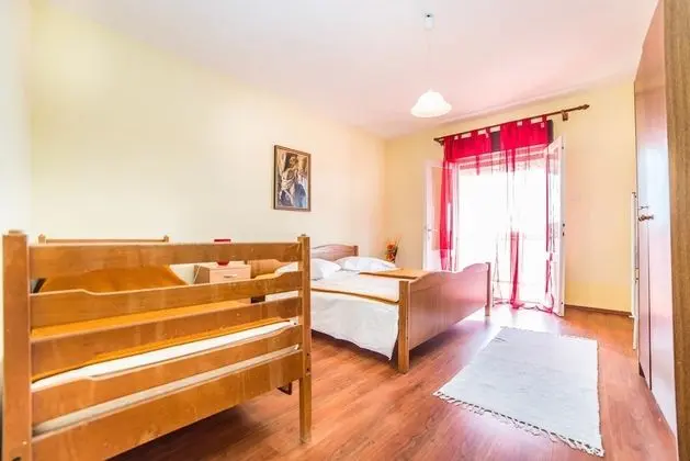 Apart Daire, 1 Çift Kişilik Yatak ve Çekyat