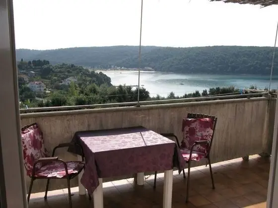 Apart Daire, 1 Çift Kişilik Yatak ve Çekyat