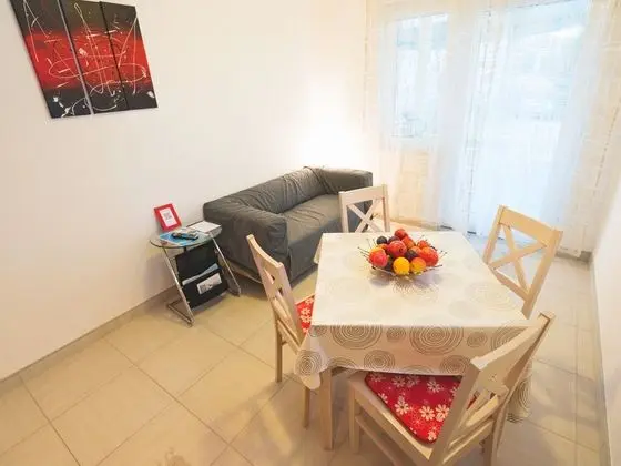 Apart Daire Capacity 4