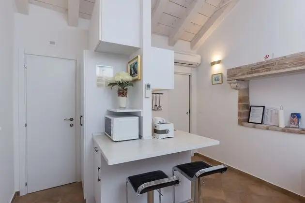 Duplex One Bedroom Apartment (3rd and 4th floor)