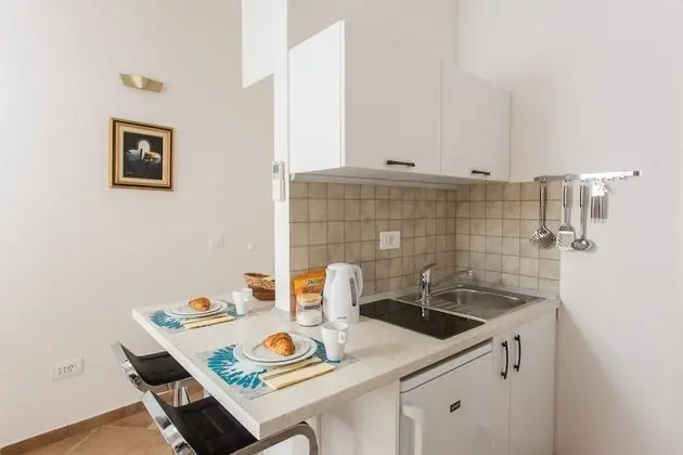 Duplex One Bedroom Apartment (3rd and 4th floor)