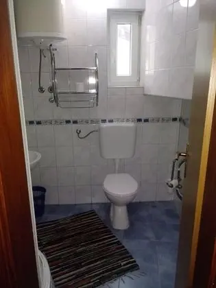Basic Apart Daire, Vadi Manzaralı