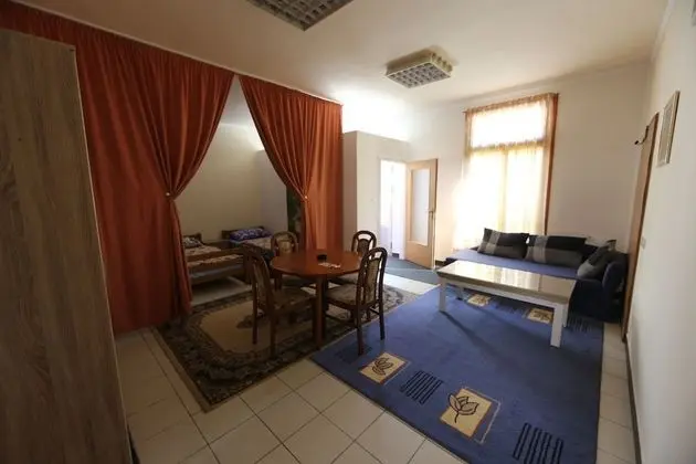 Classic Apart Daire, Tepe Manzaralı