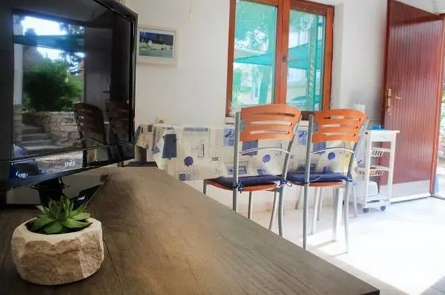 Apart Daire (One-Bedroom Apartment with Terrace)