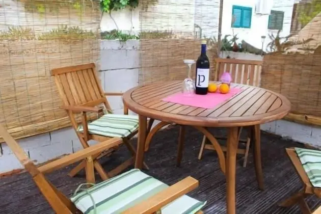 Apart Daire (Two Bedroom Apartment with Patio)