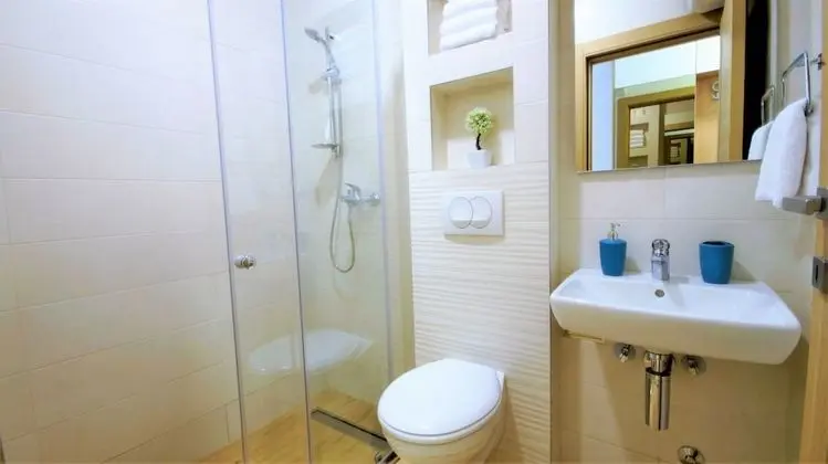 Comfort Stüdyo, Teras