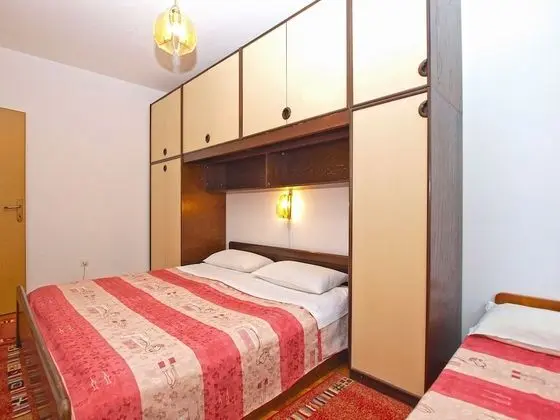 Apart Daire, 1 Yatak Odası (1348/12669)
