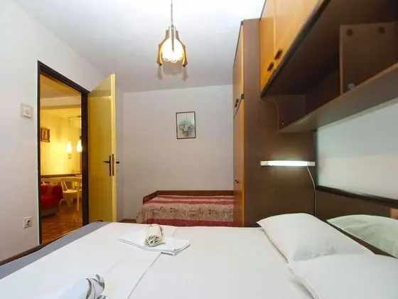 Apart Daire, 1 Yatak Odası (1348/12670)