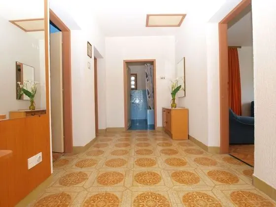 Apart Daire, 2 Yatak Odası (1348/12797)