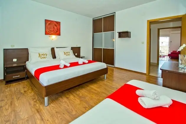 Apart Daire, Deniz Manzaralı (2)