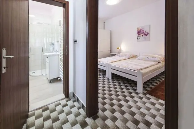 Apart Daire, 1 Yatak Odası (1398/13153)