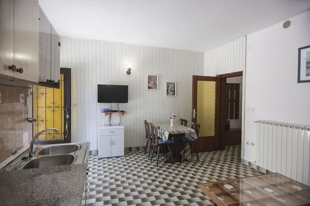 Apart Daire, 1 Yatak Odası (1398/13153)