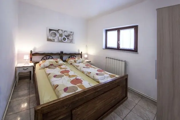 Apart Daire, 2 Yatak Odası (1398/13154)