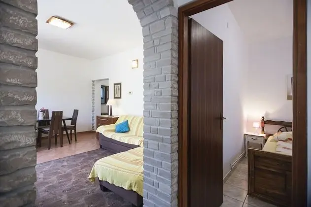 Apart Daire, 2 Yatak Odası (1398/13154)