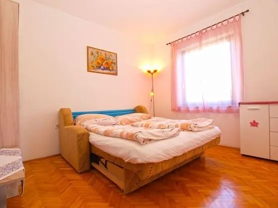 Apart Daire, 2 Yatak Odası (1398/13155)