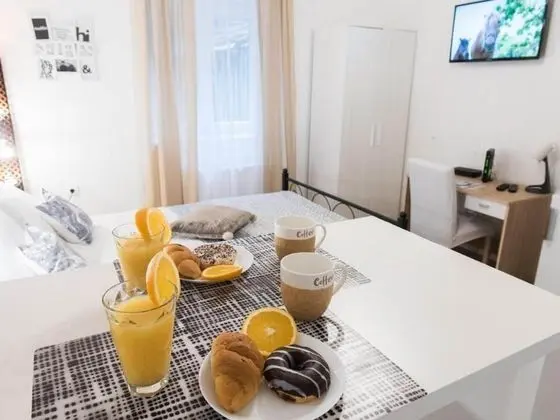 Stüdyo (Deluxe Studio Apartment)