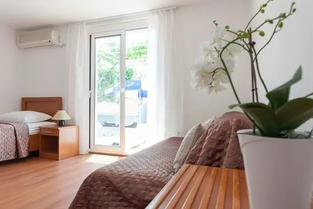 Apart Daire, Teras, Kısmi Deniz Manzaralı