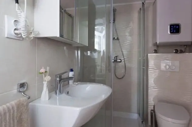 Stüdyo, Kısmi Deniz Manzaralı