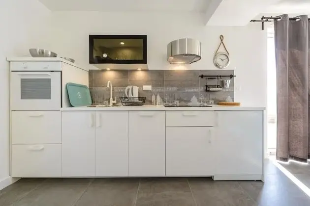 Apart Daire (1 Bedroom Apt with Terrace n Sea View)