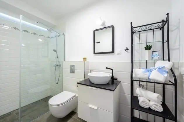 Apart Daire (1 Bedroom Apt with Terrace n Sea View)