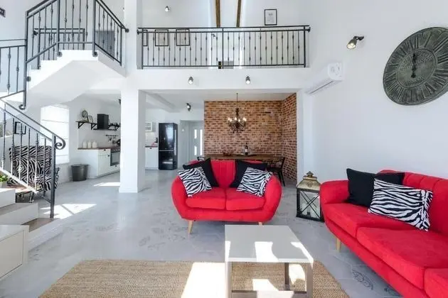 Apart Daire (Duplex 3 Bedroom Apt with Balcony)