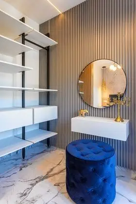 Exclusive Designer Apartment (no swimming pool)